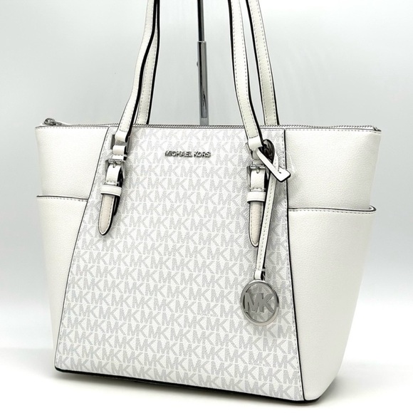 Michael Kors Large Charlotte Tote Bag Optic
White Leather - Picture 4 of 11